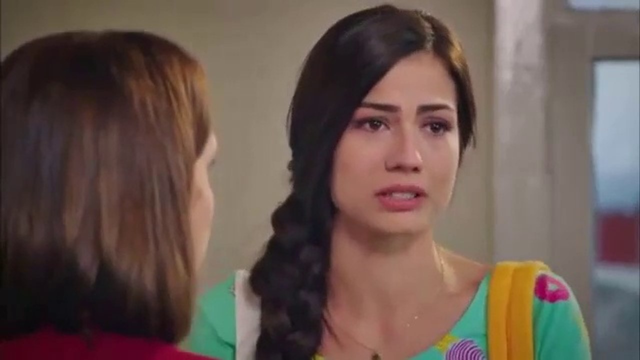 مسلسل صدفة الحلقة 10 العاشرة ( رائحة الفراولة )...