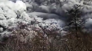 Pamje te frikshme nga Rusia, shperthen vullkani Sivelich