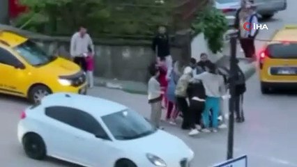 Kadınların yan bakma kavgasında kıyamet koptu