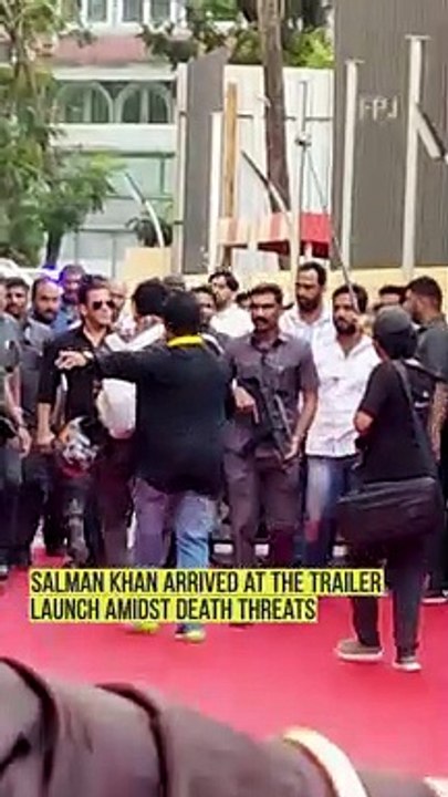 Salman Khan Arrived In A Bullet-Proof Nissan SUV At The Trailer Launch Amidst Death Threats