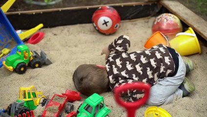 Beyond Men and Masculinity Bande-annonce (EN)