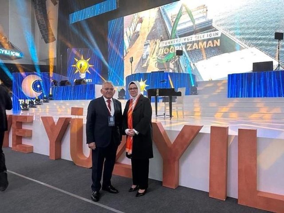 Başkan Büyükkılıç, AK Parti Seçim Beyannamesi ve Milletvekili Aday Tanıtım Toplantısı'na katıldı