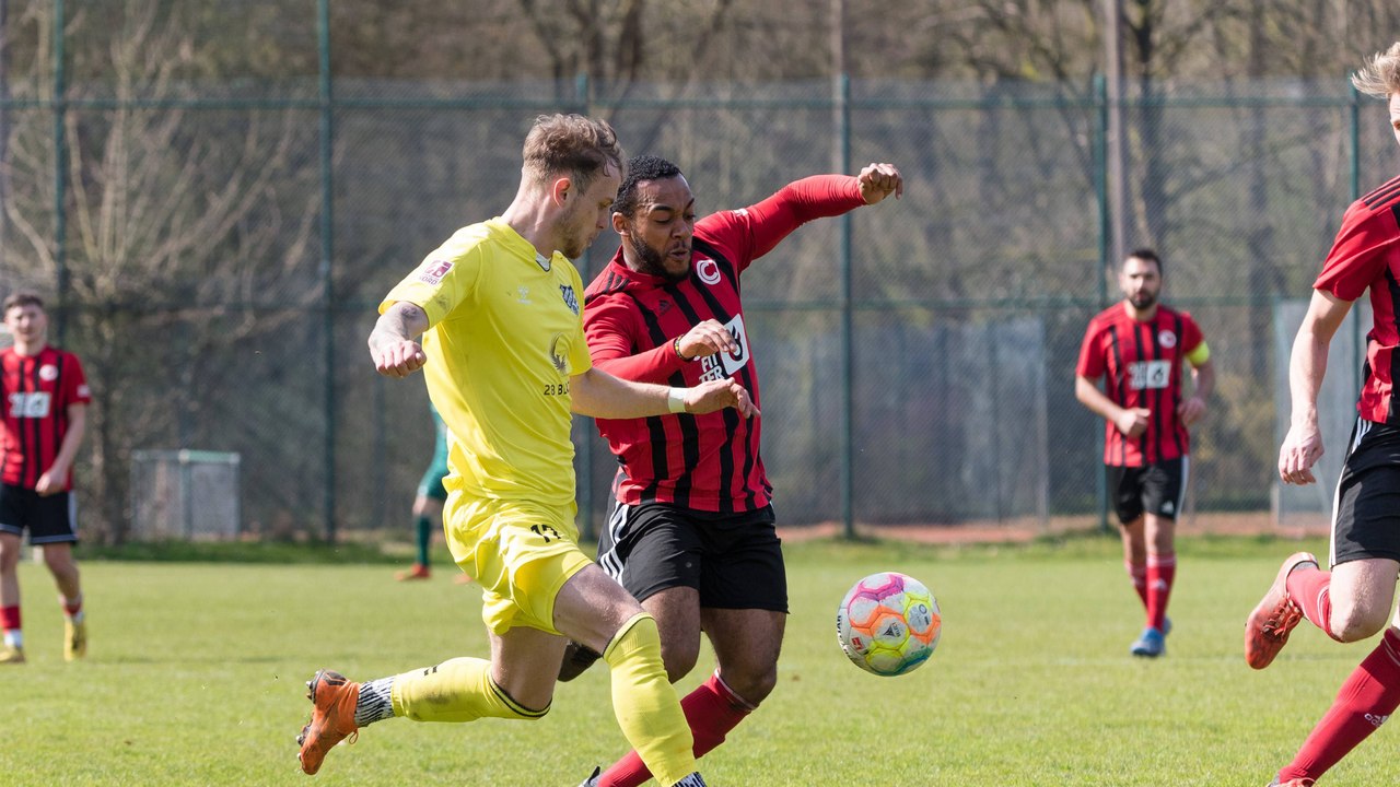 Tor-Spektakel: Titelverteidiger Teutonia erneut im Finale