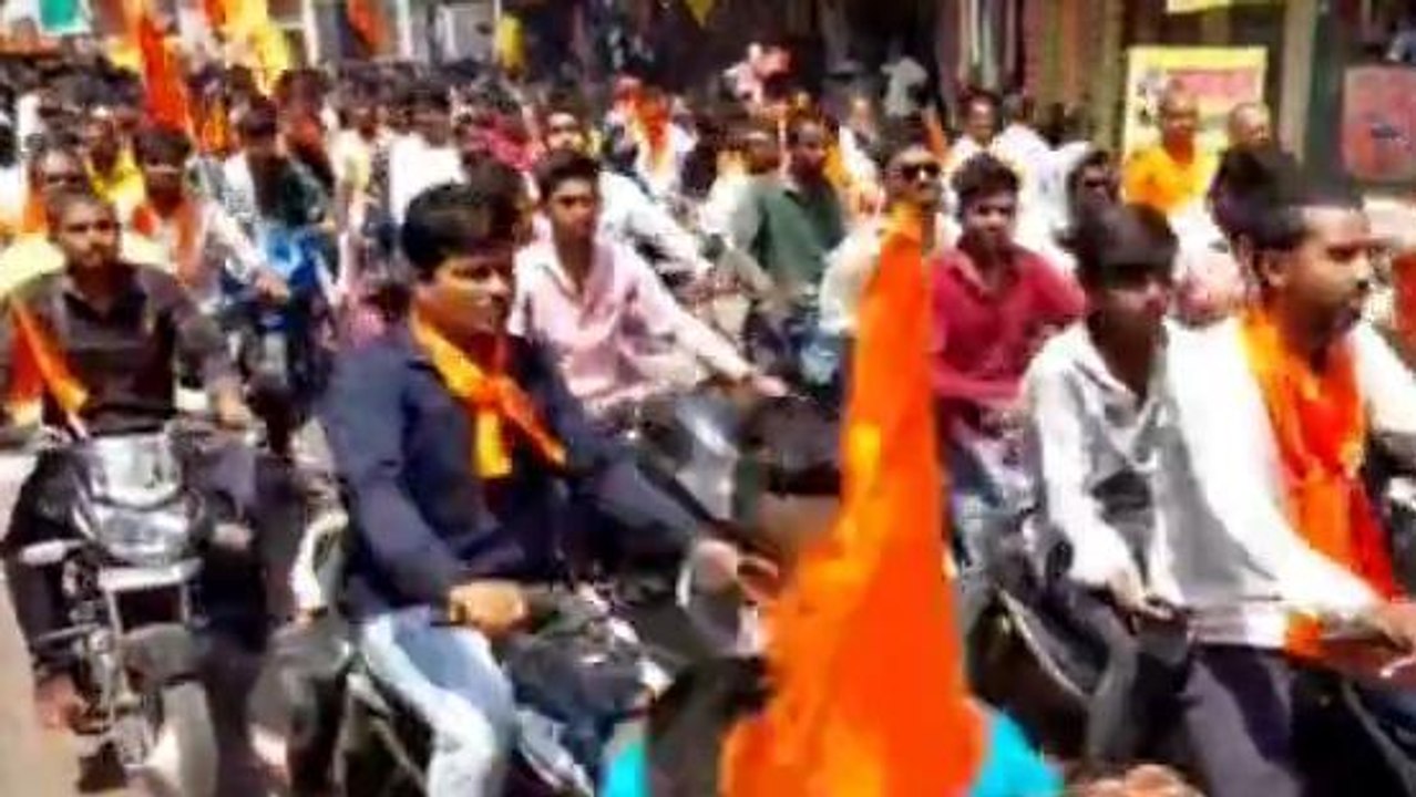 उज्जैन: ज्योतिबा फुले की जयंती पर निकाली वाहन रैली, जगह जगह पर किया भव्य स्वागत