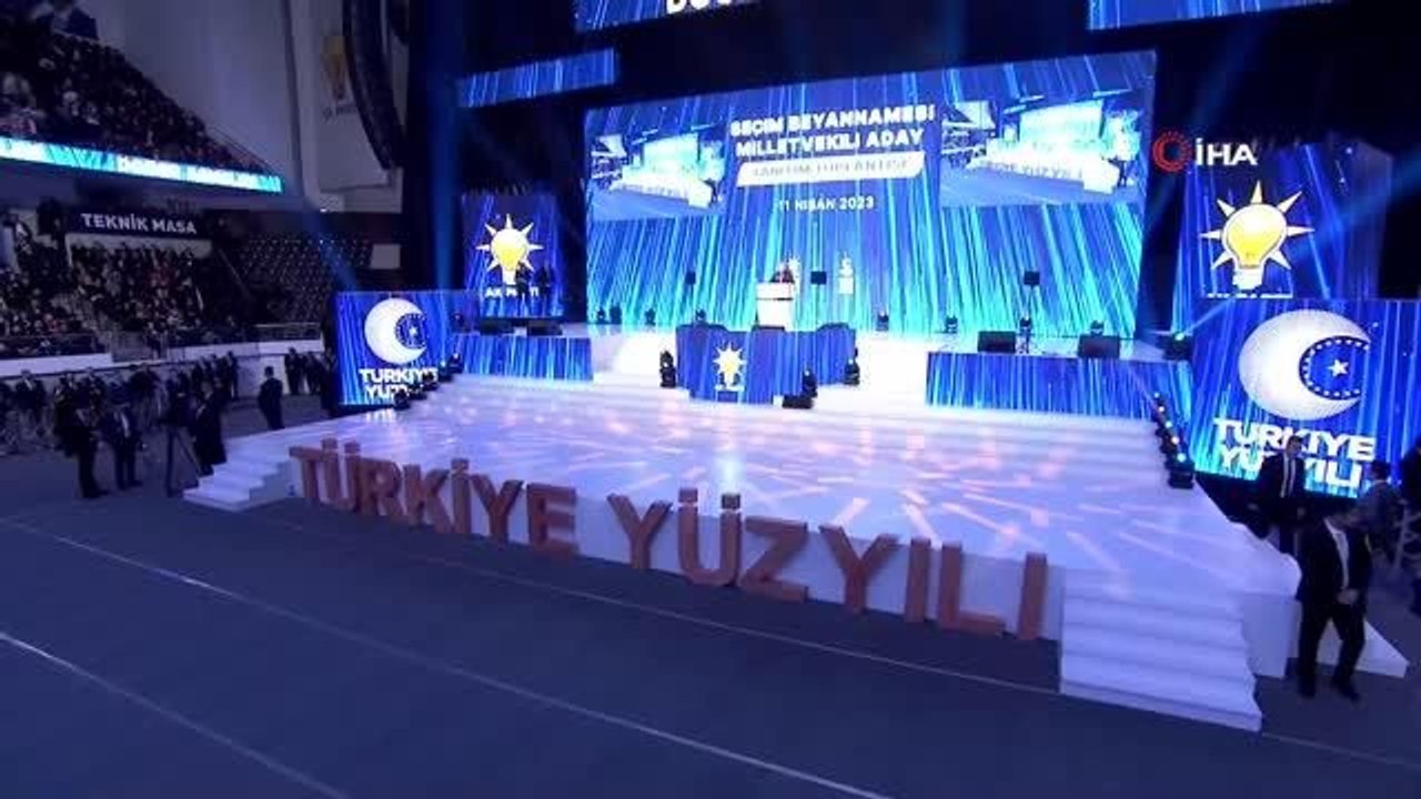 Cumhurbaşkanı Erdoğan: "Geldiğimiz noktada, Türkiye'nin siyasi ve ekonomik esaret çukuruna yeniden yuvarlanmamak için güçlü olmaktan, güçlü...