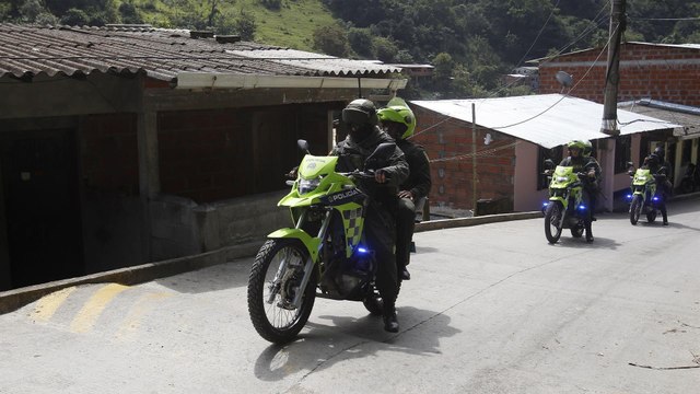 Banda de adultos mayores pretendía robar una caja fuerte con elementos de construcción en Colombia