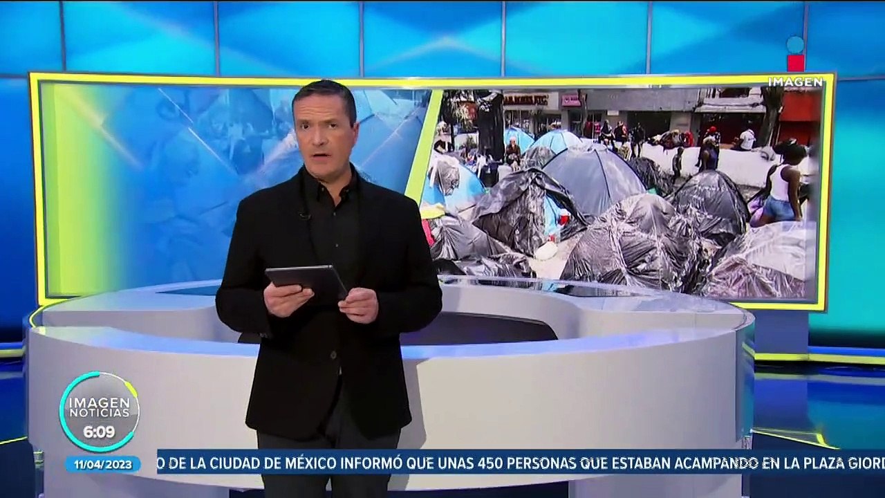 Migrantes se retiran de las inmediaciones de la Comar, en la Col, Juárez, CDMX