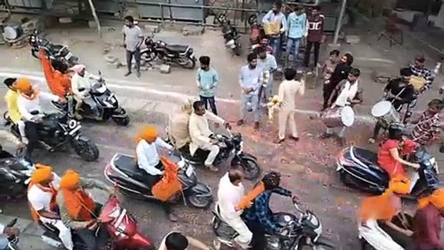 Video: धूमधाम से निकली ज्योतिबा फुले जयंती पर रैली