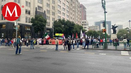 Integrantes del SME y ANUEE marchan hacia el Zócalo de la CdMx