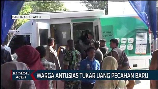 Warga Antusias Tukar Uang Pecahan untuk Lebaran