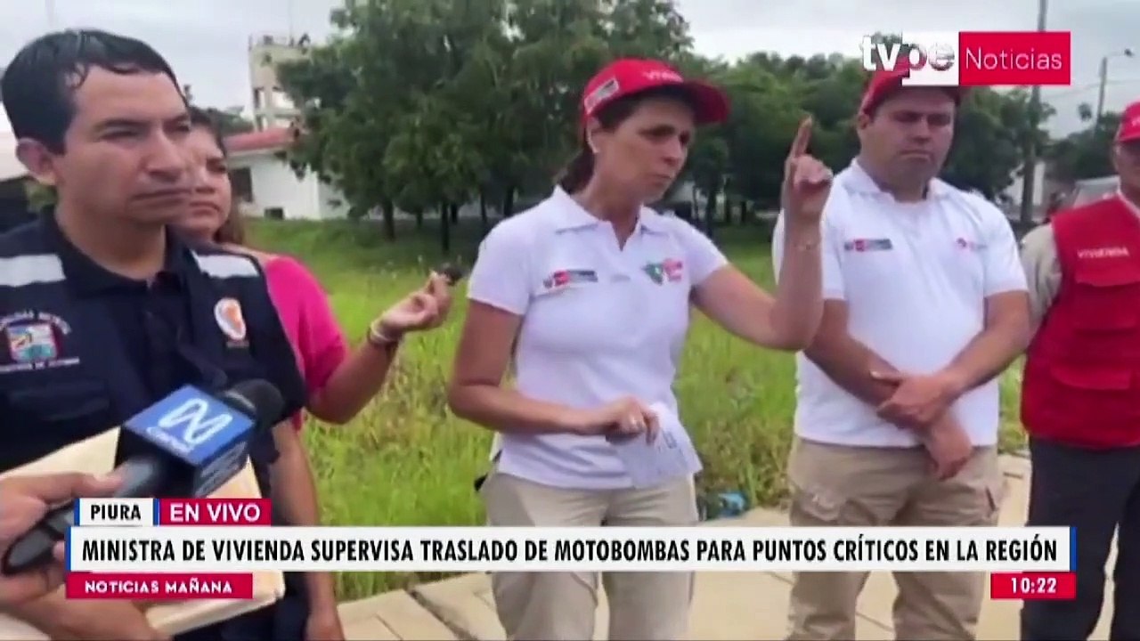 Ministra de Vivienda tras cruzar inundación de Piura en tina.