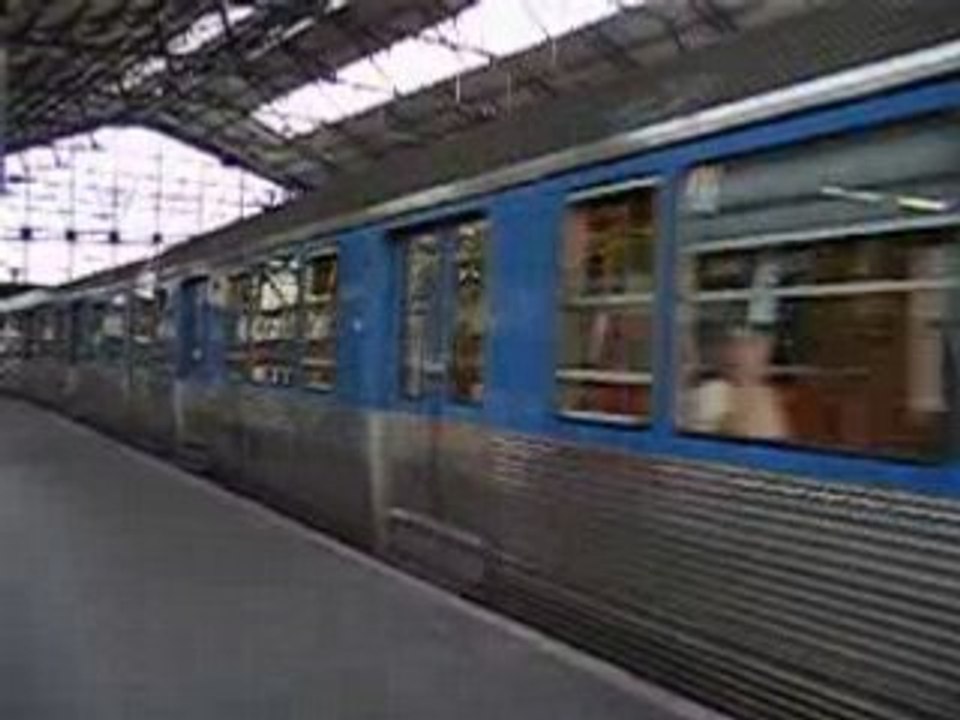 Z 6549-50 - 2004-08-02 - 001 - 6550 - Paris St Lazare