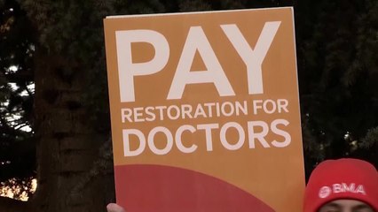 Los médicos residentes se ponen en huelga en el Reino Unido