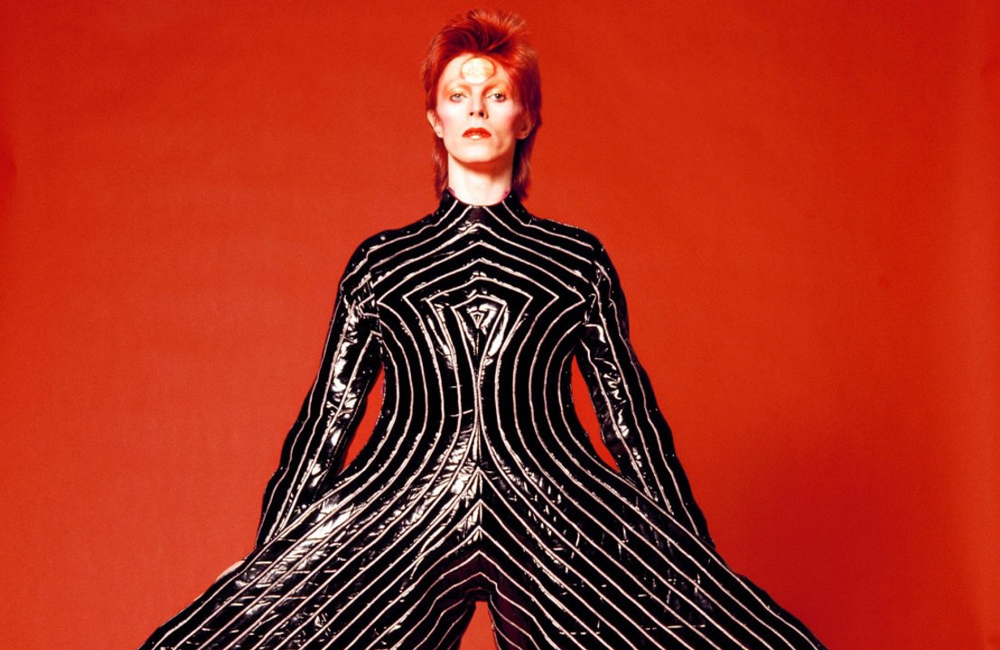 Versión inédita de 'Let's Dance' de David Bowie se lanzará como NFT con fines benéficos