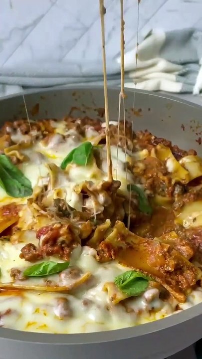 mozzarella cheese pasta simple and easy.