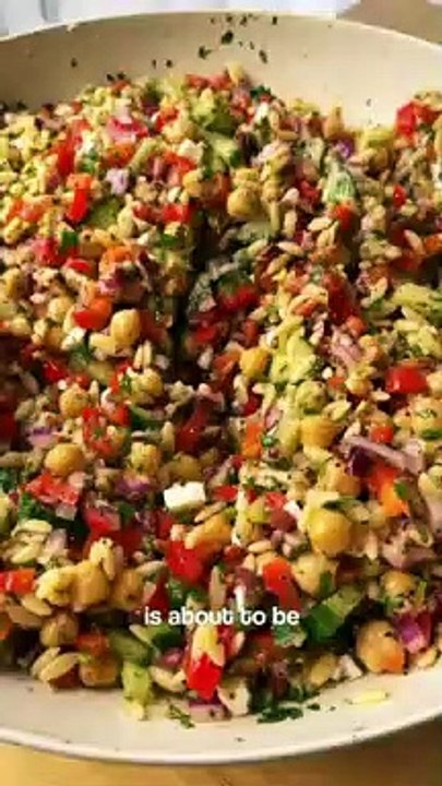 Plant-Based Lemon Orzo Salad