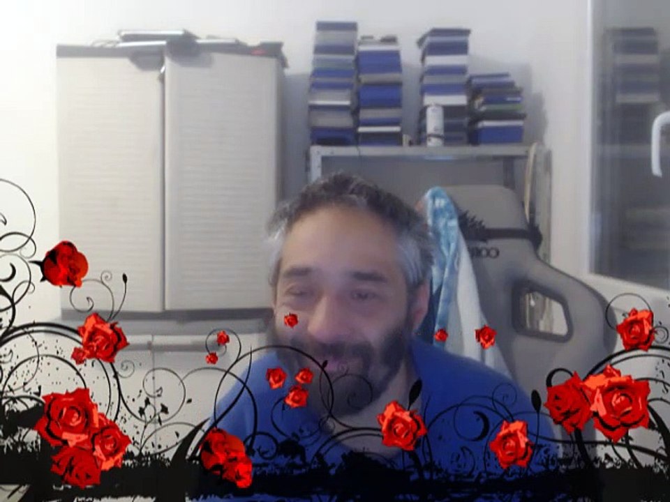 Petite camera lovely