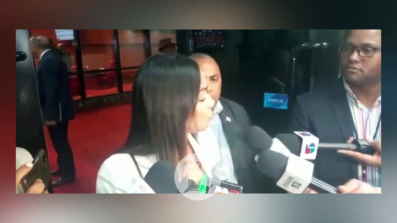 FARIDE RESPONDE A SEÑALAMIENTOS DE YVAN LORENZO