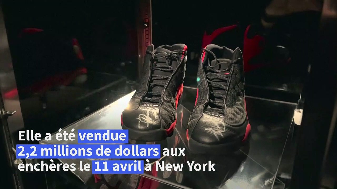 Une paire de baskets portée par Michael Jordan vendue 2,2 millions de dollars aux enchères