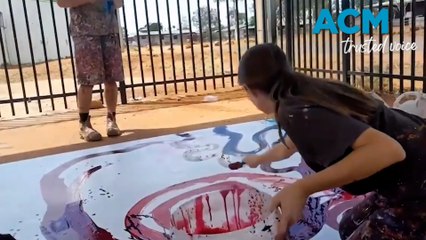 Tjala Arts centre manager sparks outrage by painting over Yaritji Young's sacred stories