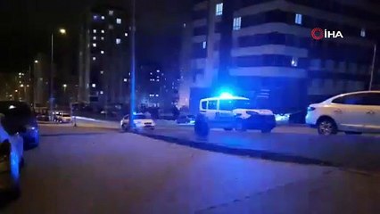 Husumetlisini evinde tabancayla vurup kaçtı