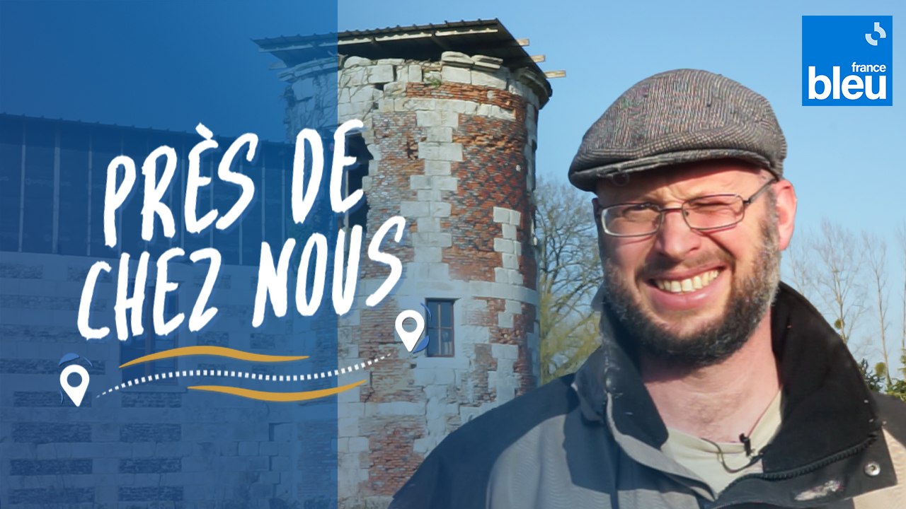 Mathieu vit dans ce château qu'il sort des ruines, "un projet de vie"