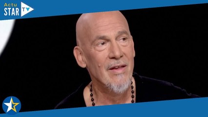 Florent Pagny en couple avec un homme ? Cette expérience "pour ne pas mourir idiot" qui l'a marqué