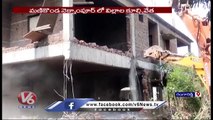 HMDA Officials Demolish Illegal Constructions In Neknampur | Manikonda | V6 News
