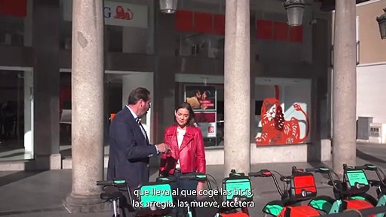 Óscar Puente presenta a Reyes Maroto el nuevo servicio Biki