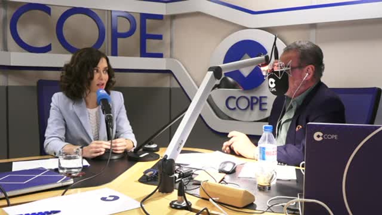 Ayuso: "La marcha de Ferrovial me hace pensar qué imagen estamos dando como país"