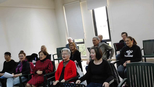 Ben yürürüm yane yane BERCESTE KOROSU ÇANAKKALE. Hoca Şef: Çetin Germenli Yardımcı şef: Ferda Erdoğan