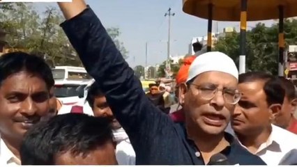 रोहतास: नियोजित शिक्षकों ने राज्य सरकार के खिलाफ किया प्रदर्शन, देखें खबर