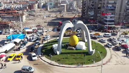 Malatya'da enkaz kaldırılınca yeni meydanlar oluştu