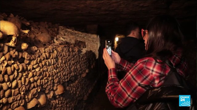France : les catacombes de Paris attirent chaque année des milliers de visiteurs