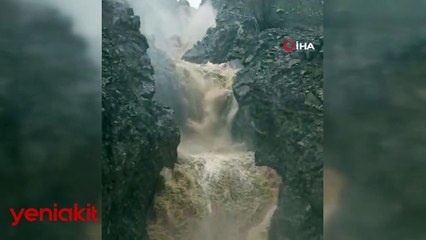 Sori şelalesi sağanak sonrası coştu! O anlar böyle kaydedildi