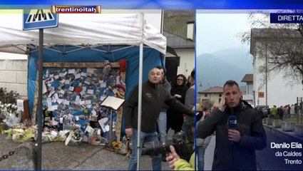 i funerali di andrea papi ucciso dall'orso