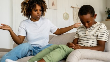 Betroffene berichten: Das sind typische Warnsignale toxischer Eltern