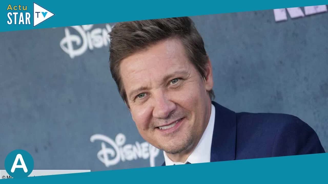 Jeremy Renner : 3 mois après son accident, l'acteur fait sa première apparition sur le tapis rouge