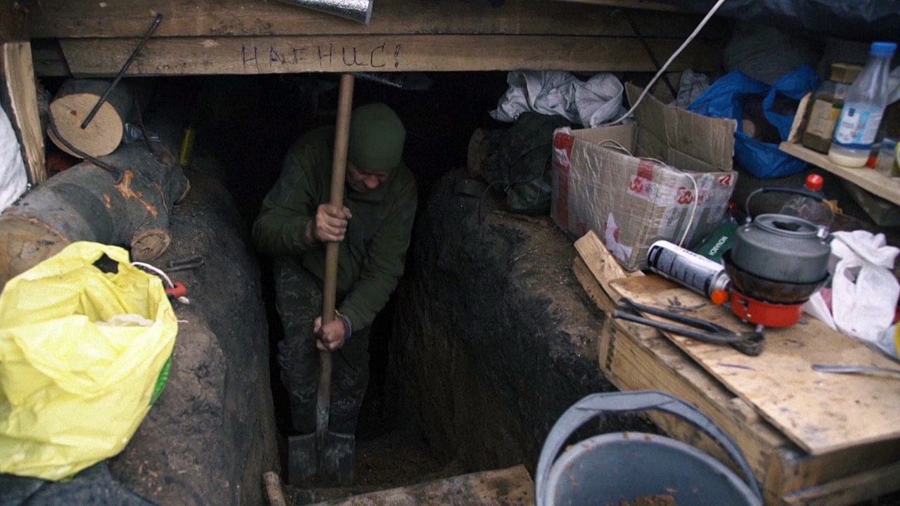 Ukraine: Mit Soldaten im Schützengraben an der Front