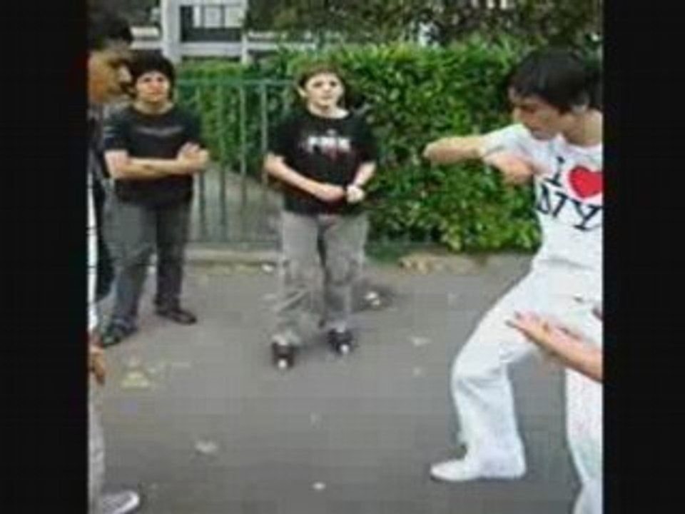 Théo VS. Mossène battle tecktonik