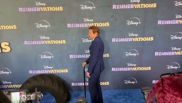 Jeremy Renner prima volta in pubblico dopo l'incidente