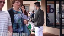 Kissing Prank - STARBUCKS EMPLOYEES! (2)