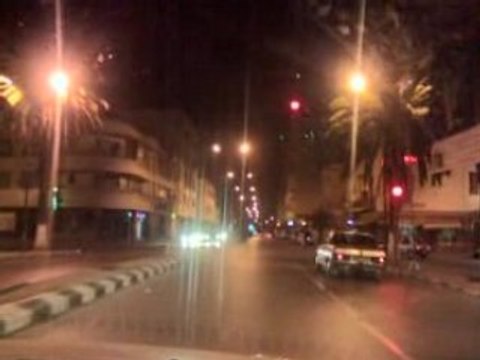 Dans les rues de la ville nouvelle