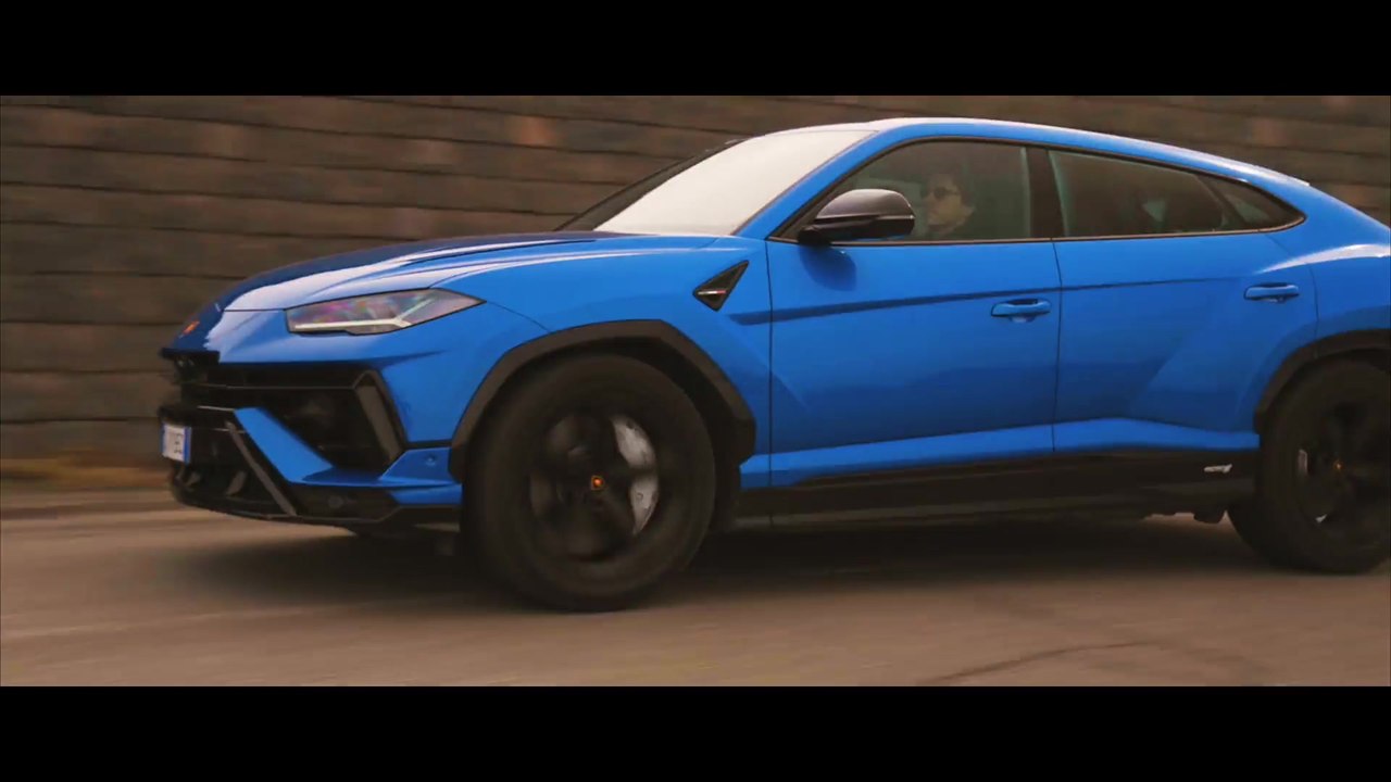 Im Lamborghini Urus S über alle Terrains Taorminas