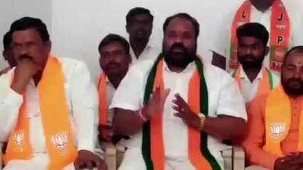 మెదక్: దళితులను మోసం చేసి అంబేద్కర్ విగ్రహాన్ని ఆవిష్కరిస్తారా?