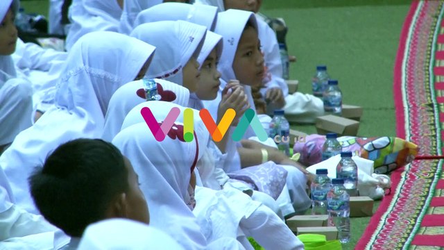 Aburizal Bakrie Gelar Tasyakur Bersama Ratusan Anak Yatim