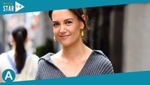 Katie Holmes : Pantalon extra large et chignon haut, l'actrice parfaitement dans la tendance