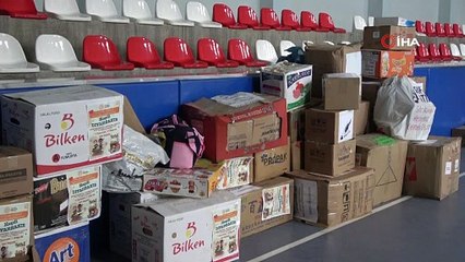 Diyarbakırlı öğrencilerden depremzede kardeşlerine binlerce koli hediye