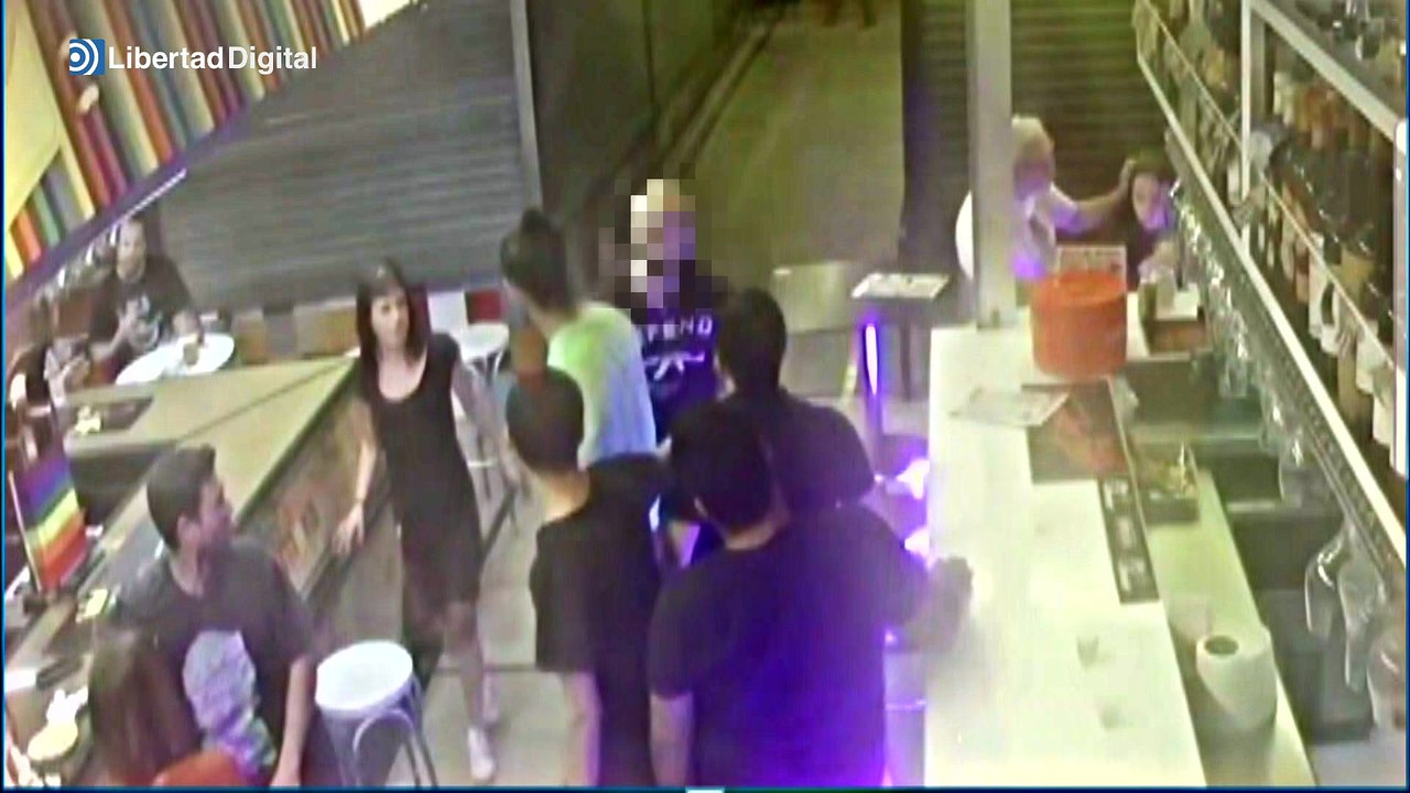 Así comenzó el ataque a los opositores cubanos en un bar de Lavapiés