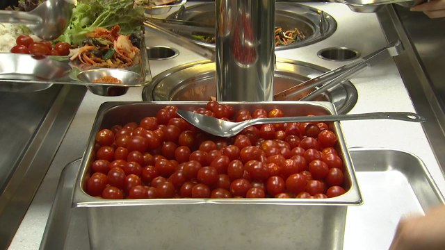 토마토 먹기 겁나 불안 커지자 문제 품종 전량 폐기 / YTN